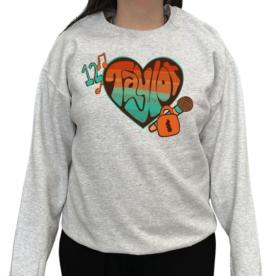 Taylor Crewneck Sweatshirt - The Sassy Olive