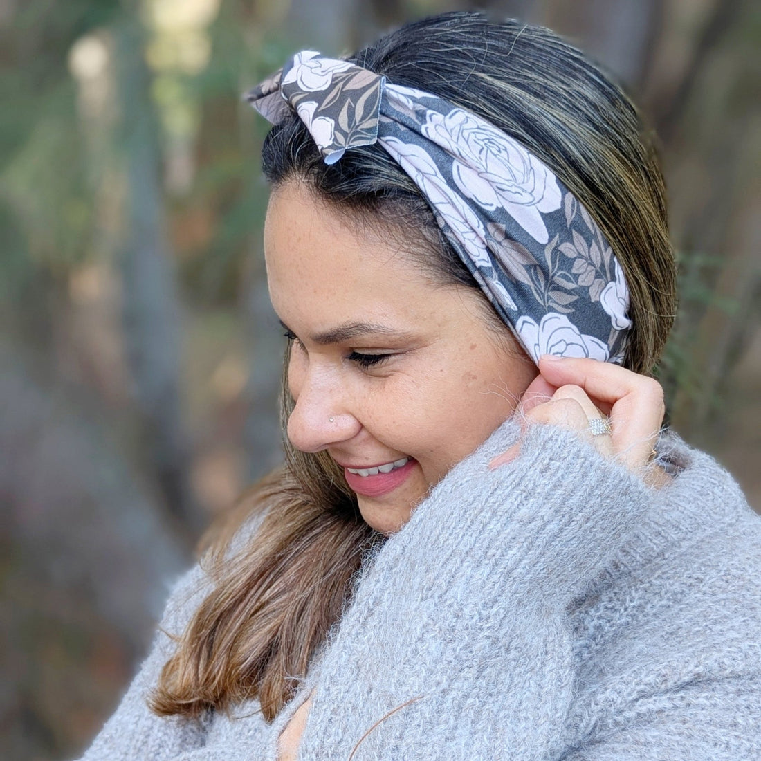 Basic Roses Top Knot Headband - The Sassy Olive