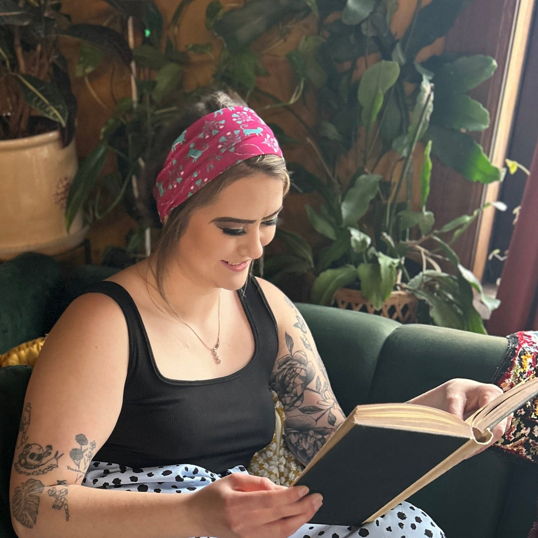 Exotic Vineyard Stretch Headband - The Sassy Olive