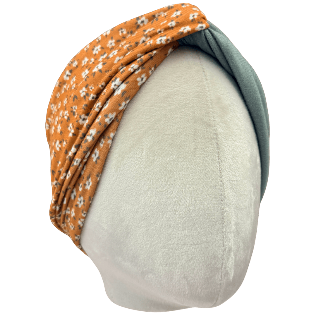 Little White Flowers Twist Headband - The Sassy Olive